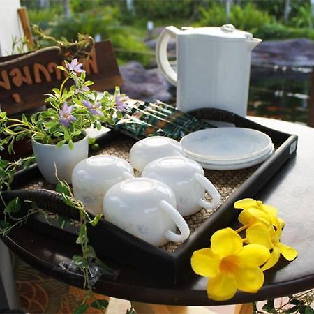 Saabpaiboon Grand Resort Ban Talat Pokoj fotografie